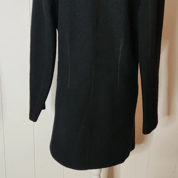 Vintage 90's black wool longline fitted whismigoth closet staple coat.